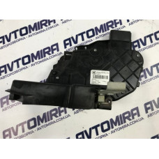 Замок двери передней правой Ford Mondeo 2007-2014 6M2AR21812MC